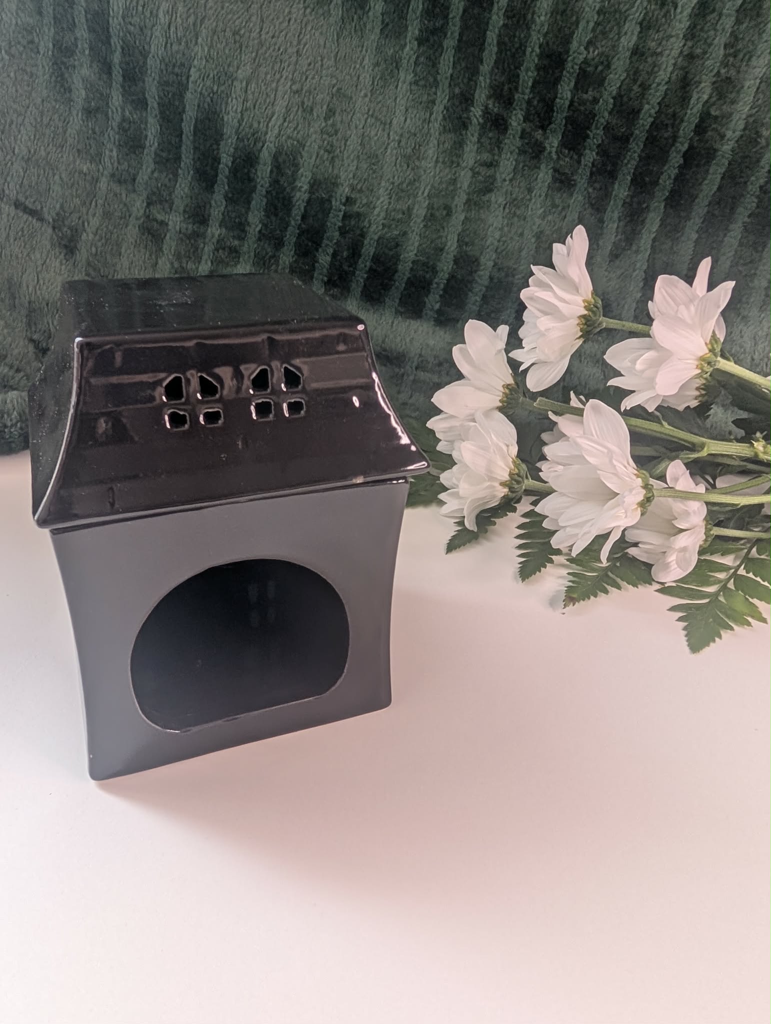 brûleur de fondants parfumés manoir noir brûleur de fondants parfumés manoir noir